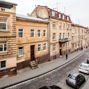 https://old-town-cosy-apartment.hotelslviv.net